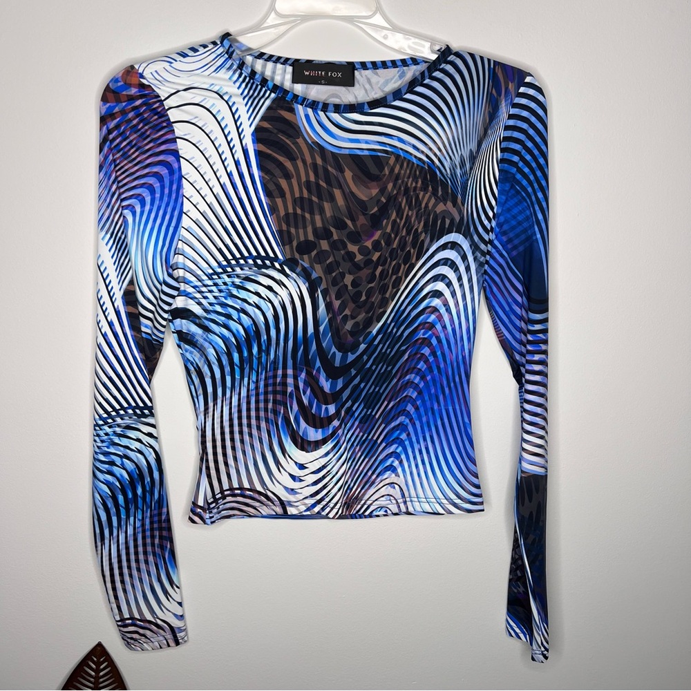 A25 White Fox Boutique Women's Blue Crop-top